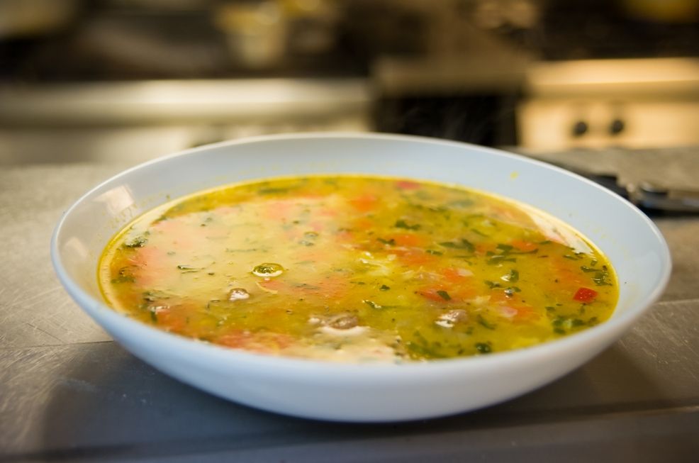 Zupa rybna z warzywami