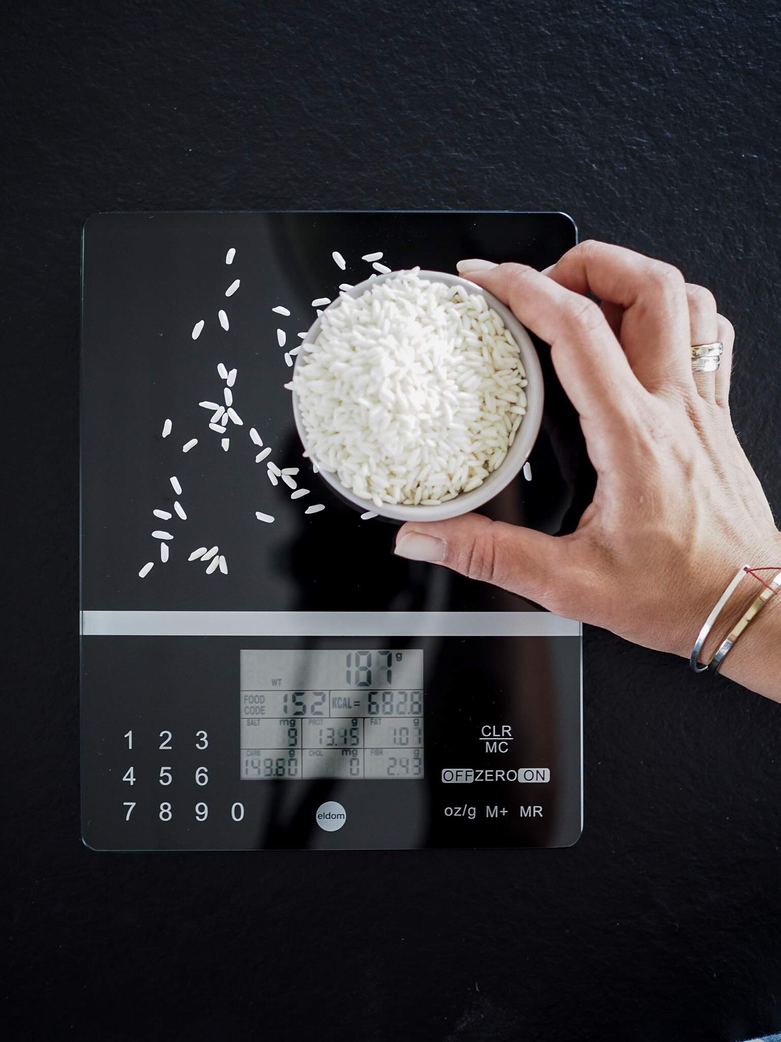 Waga kuchenna z pomiarem wartości odżywczych DWK200 DIETT ELDOM