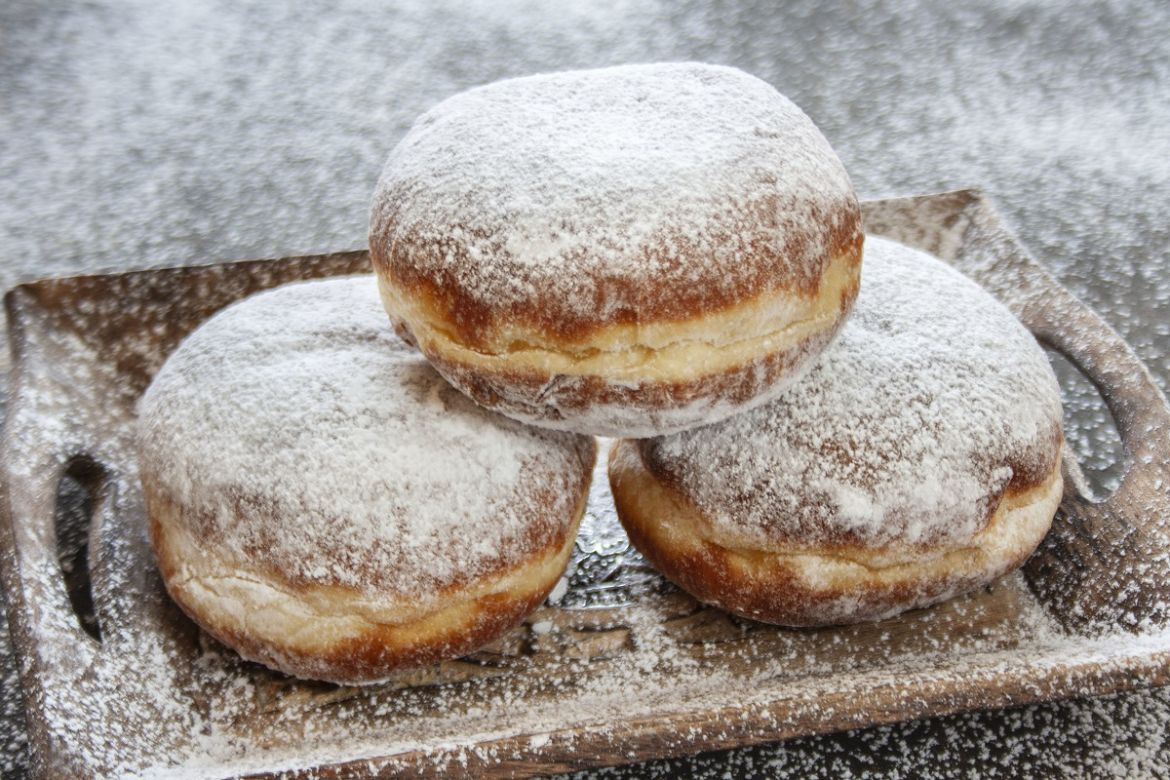 Tłusty czwartek – jak krok po kroku przygotować doskonałe pączki