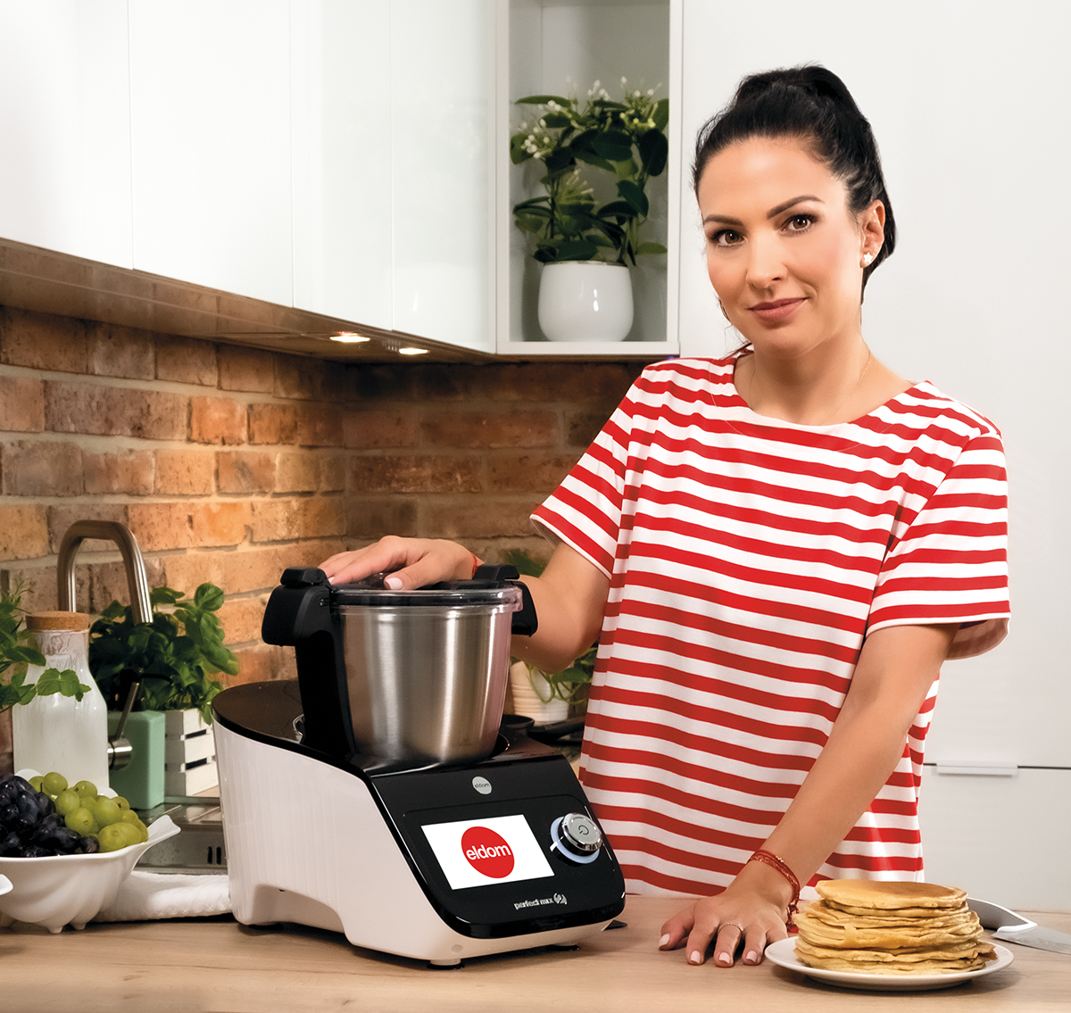 Wielofunkcyjne urządzenie kuchenne MFC2500 PERFECT MIX2