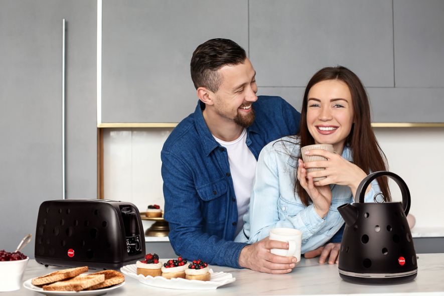 ELDOM _MG_7308-scena-czarne.jpg