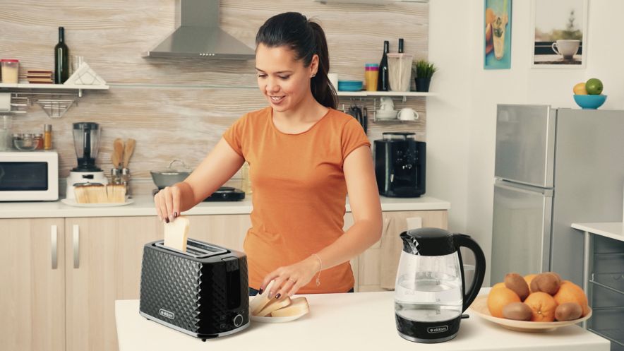 ELDOM c480-t0280-scena-1-web.jpg