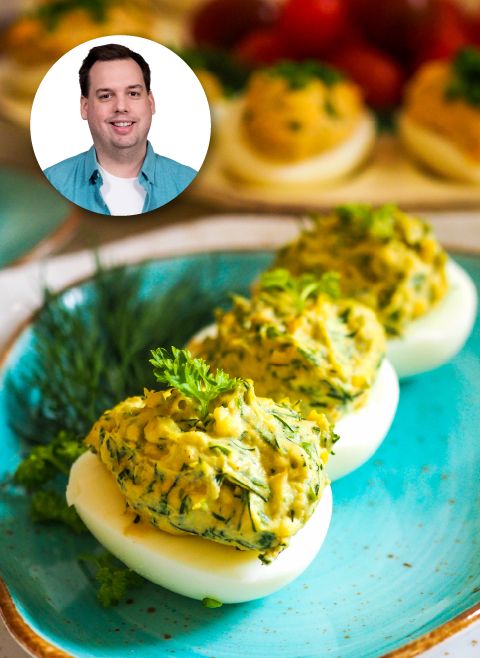 Jajka faszerowane ziołami i awokado