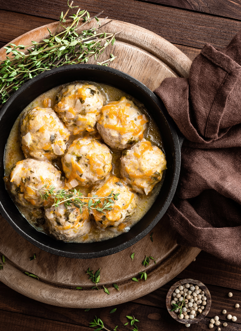 Klopsiki z dorsza w zielonym sosie