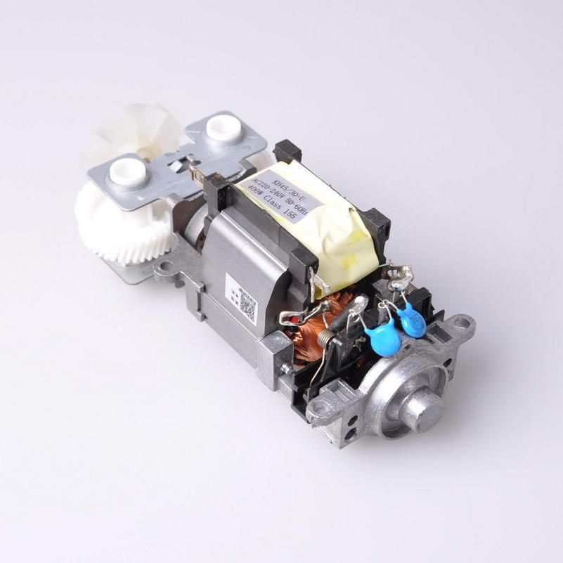 ELDOM R110 silnik 2.JPG