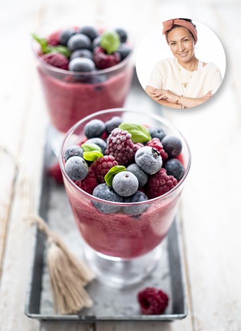 Różowy Chia pudding