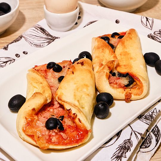 Cartocciate con prosciutto – sycylijska przekąska drożdżowa