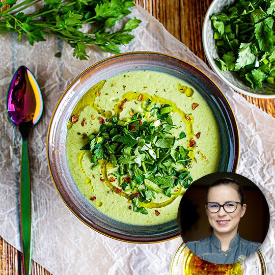 Chłodnik z ogórków małosolnych