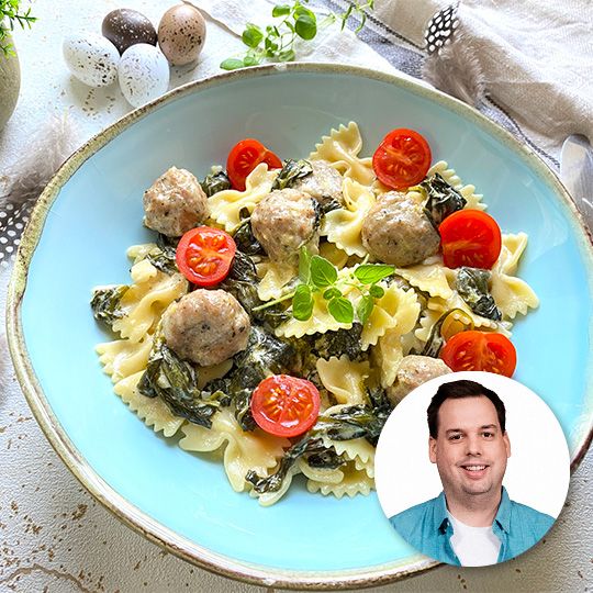 Makaron z pulpecikami z białej kiełbasy