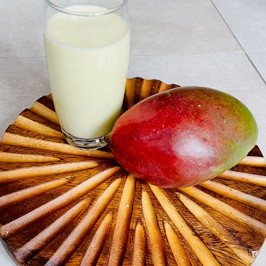 Mango lassi