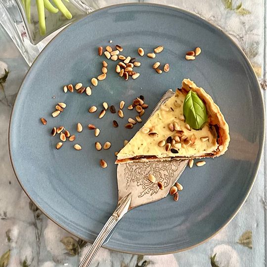 Tarta z kozim serem i burakami
